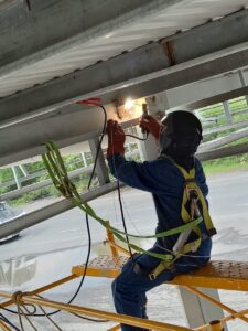 4b90c25e d27b 4e5d 8147 e8bd04755f62