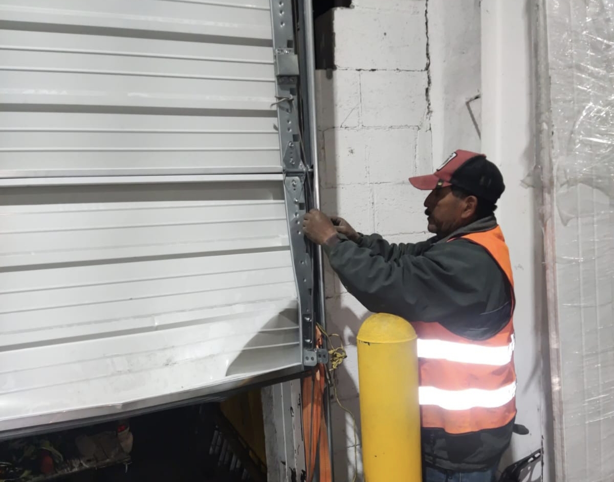 Reparación de puertas seccionales